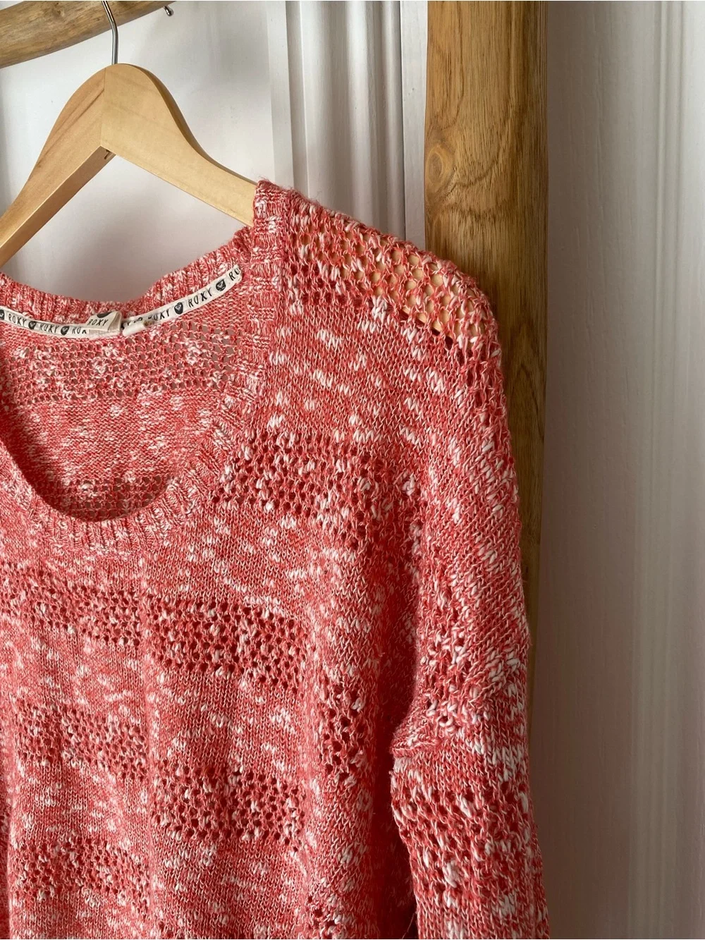 Roxy Breezy Knit Relaxed Lightweight Cropped Coral Sweater Sz XS/S Beachy Spring